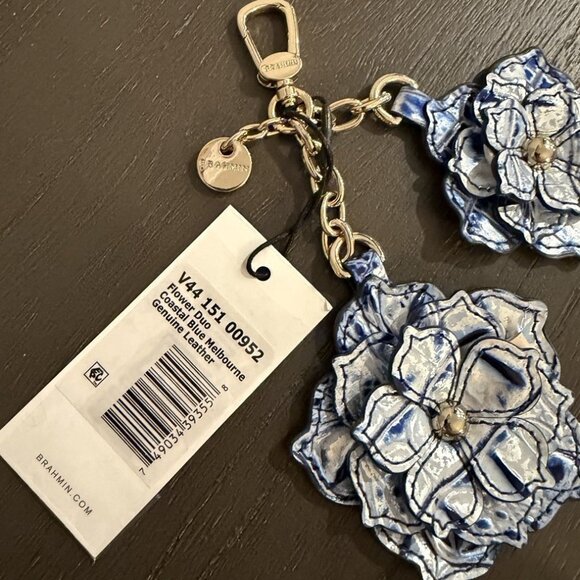NWT $125 BRAHMIN FLOWER DUO COASTAL BLUE Leather Charm Key Fob - Picture 6 of 7